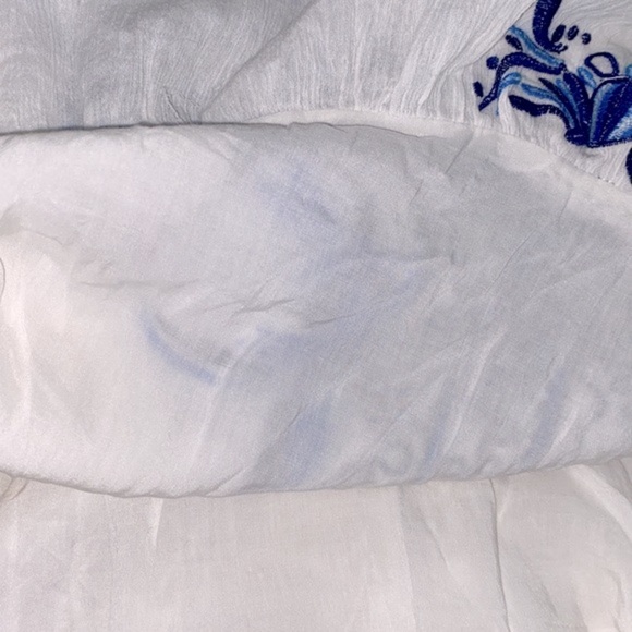 Dee Elly white & blue floral embroidered dress size small - Picture 7 of 7